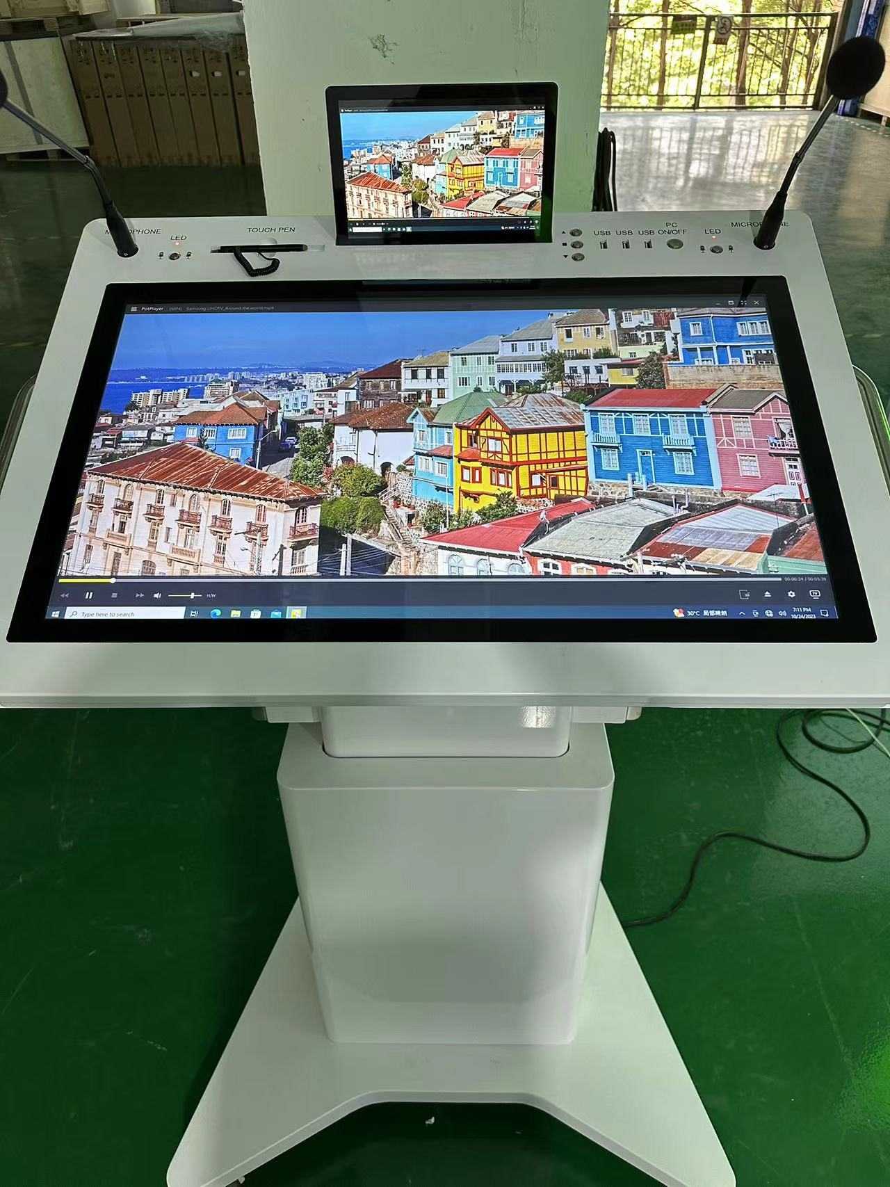 32 '' İnteraktiv LCD Direct Smart Cüt ekran podiumu