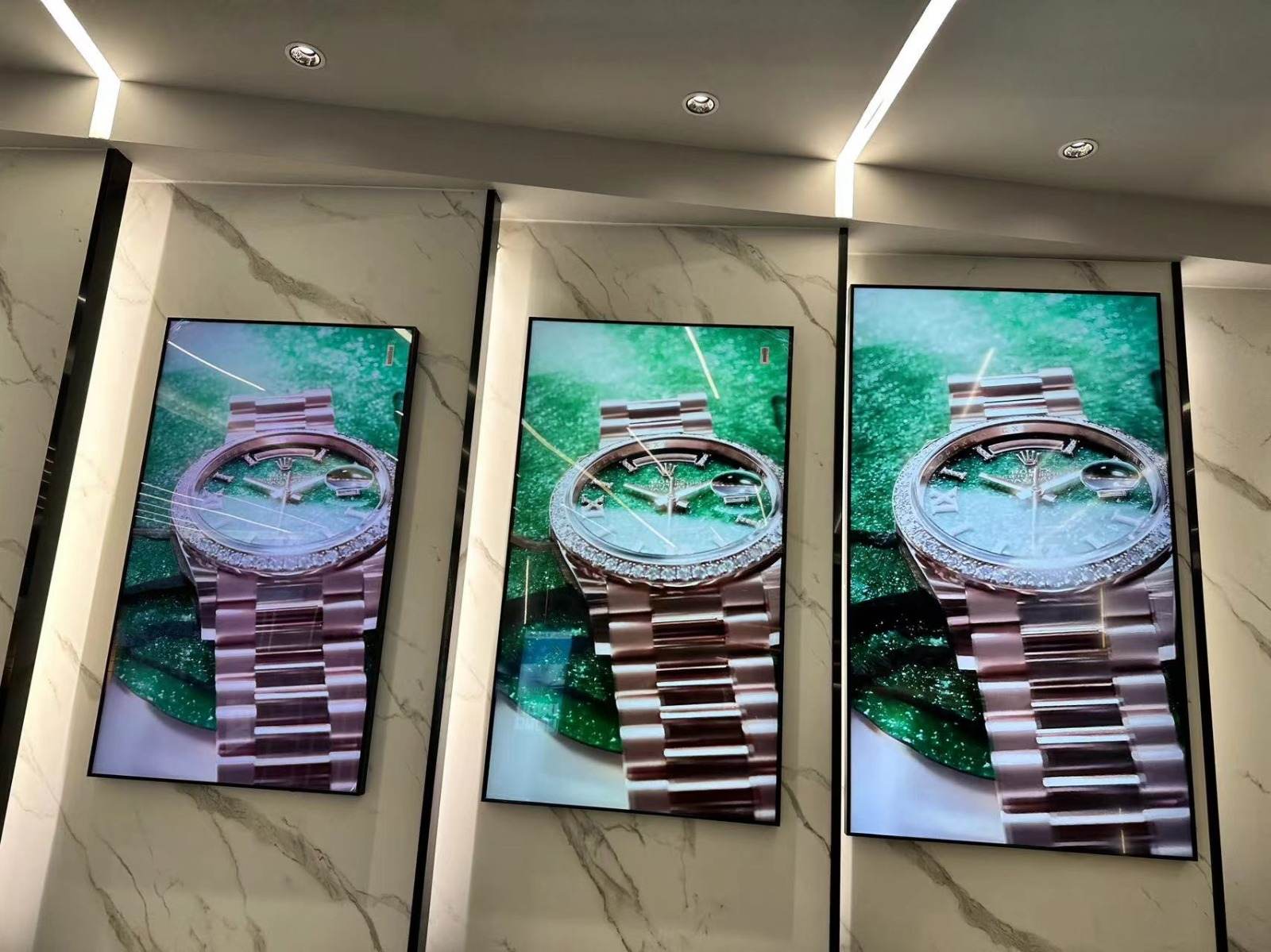 4k dar bezel qapalı divar quraşdırılmış rəqəmsal lövhə 1000nits